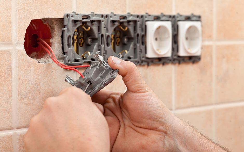 cherche électricien Provins